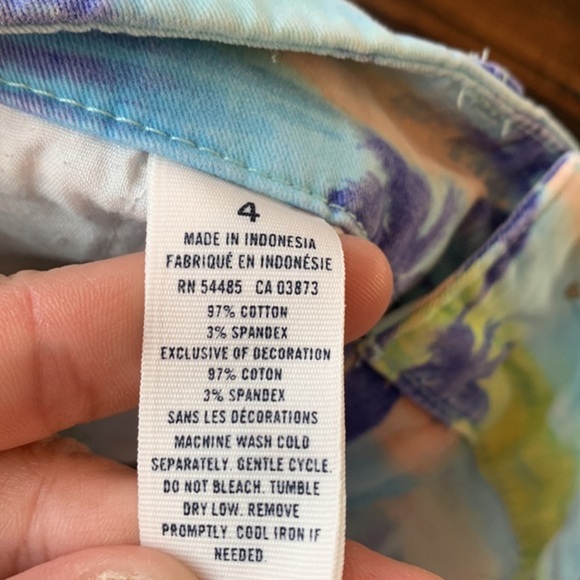 American Eagle Summer Sunset Palm Tree Shorts - Picture 7 of 7